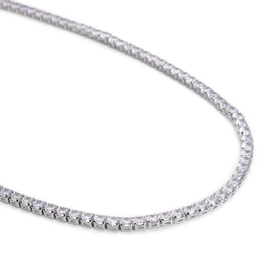 Weiße Zirkonia-Halskette, ca. 45 cm, reines Messing ca. 50,00 ct