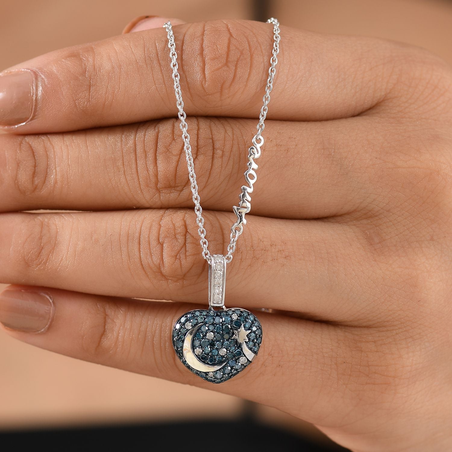 GP Amore Kollektion - Multi Diamant und Kanchanaburi blauer Saphir Ring und Anhänger mit 45cm Kette