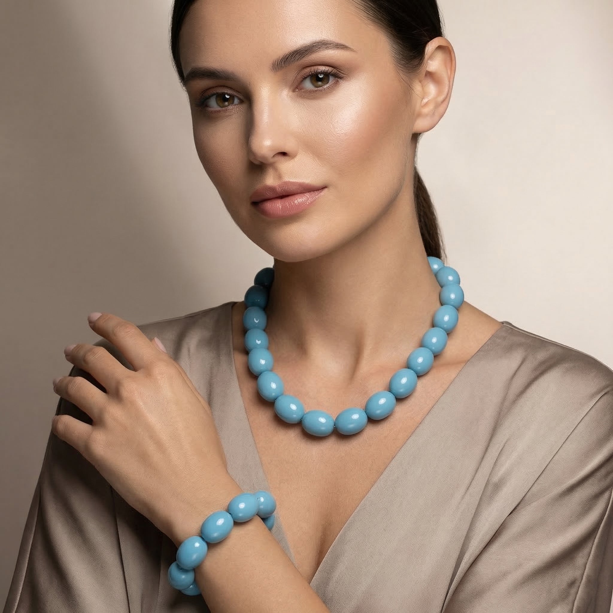 Sleeping Beauty türkisfarbene Oval Muschelkernperle 50cm Halskette und flexibles Armband