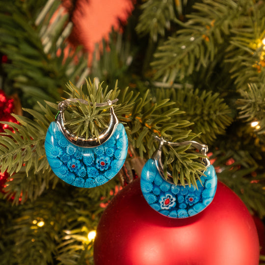 Blaue Huggie-Ohrringe im Murano-Stil, Edelstahl