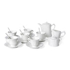 22 teiliges Porzellan geprägtes Tee-Set, 6 Tassen, 6 Teller, 7 Löffel, 1 Teekanne, 1 Zucker, 1 Milch