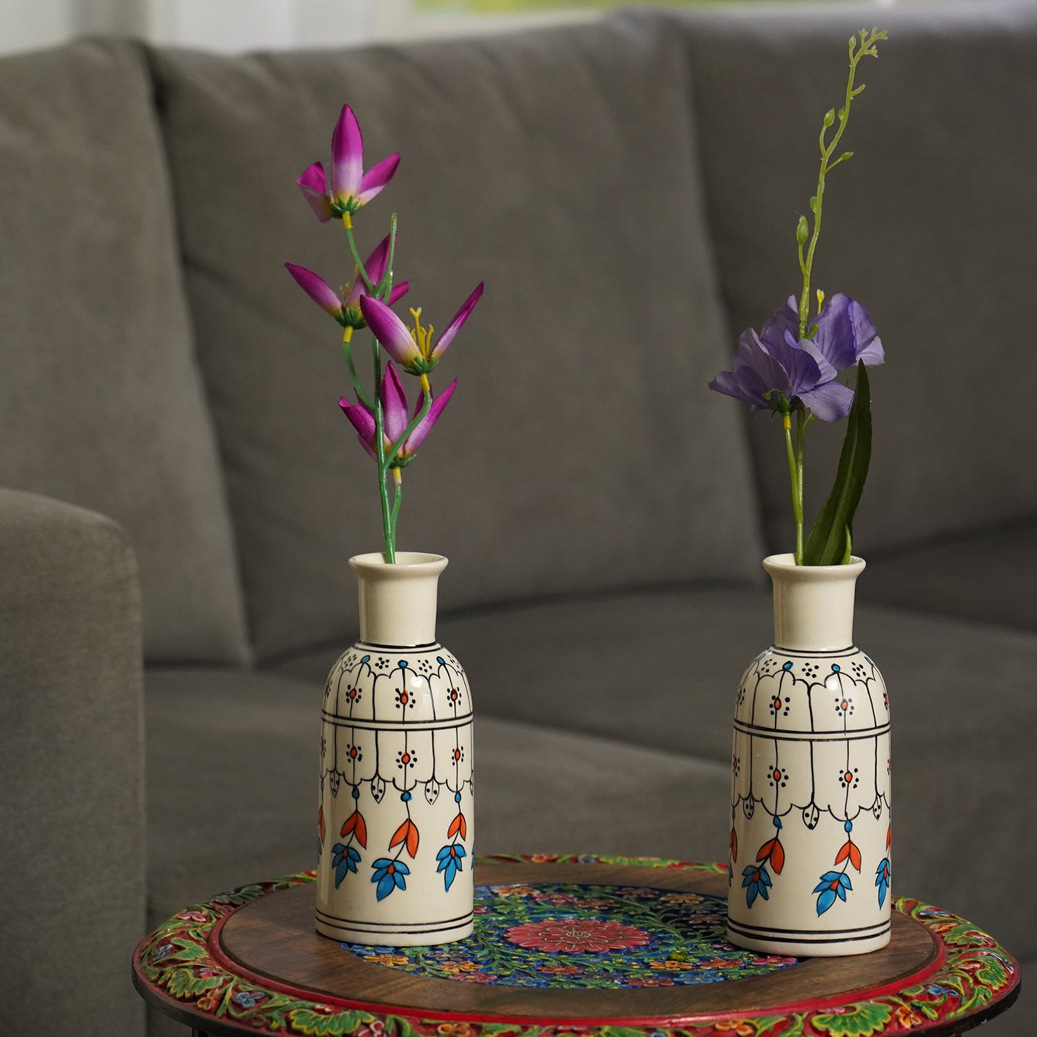 2er Set handbemalte Keramikvasen, 7,5x19 cm, Blumen