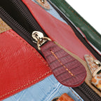 Chaos By Elsie - Krokodil-Muster Echtleder Crossbody Tasche und LA MAREY Schal aus 100 % Maulbeerseide