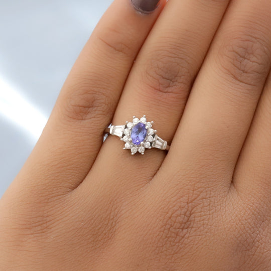 AA Tansanit und Zirkon Ring 925 Silber platiniert (Größe 19.00) 1.02 ct