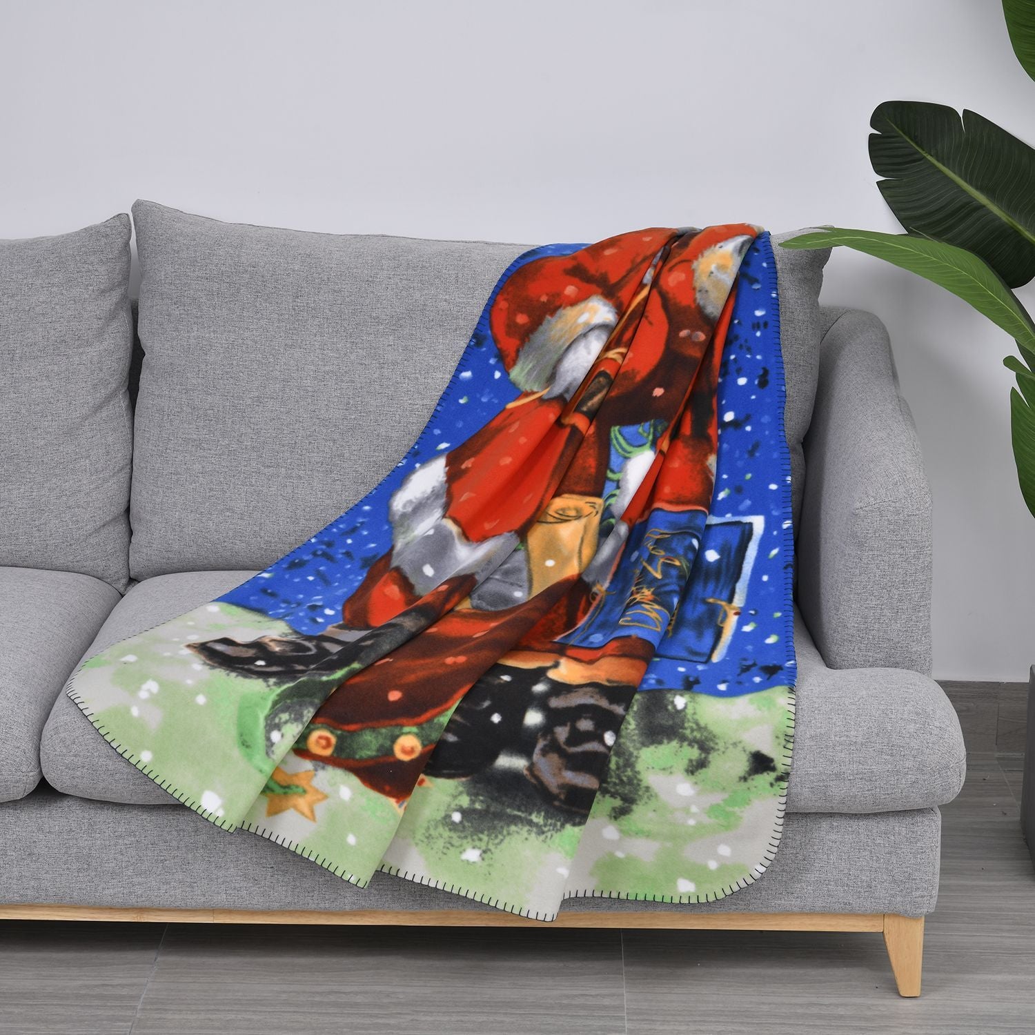 Winterzauber Klaus Fleece-Kuscheldecke, 4 Weihnachtsmänner, 130x170 cm