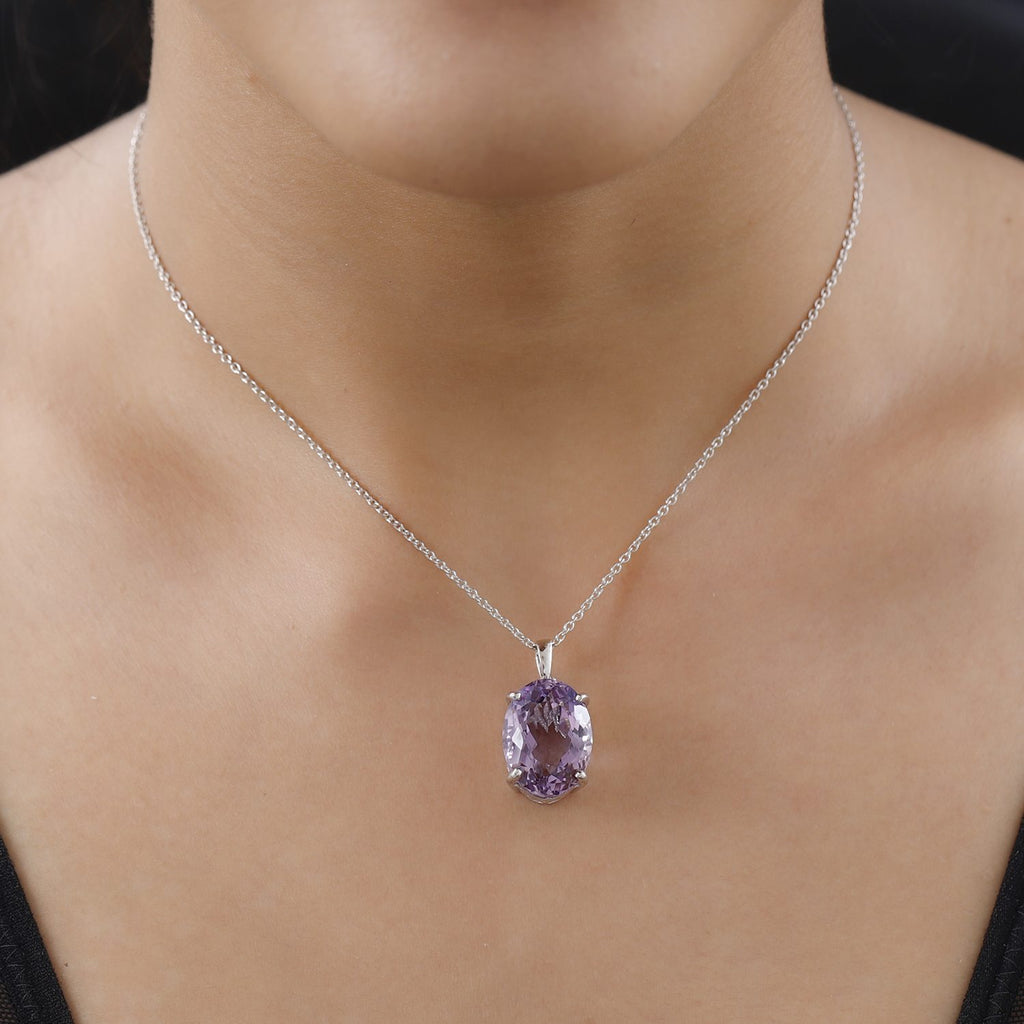Rose De France Amethyst Anhänger mit Kette, 925 Silber platiniert ca. 15,00 ct