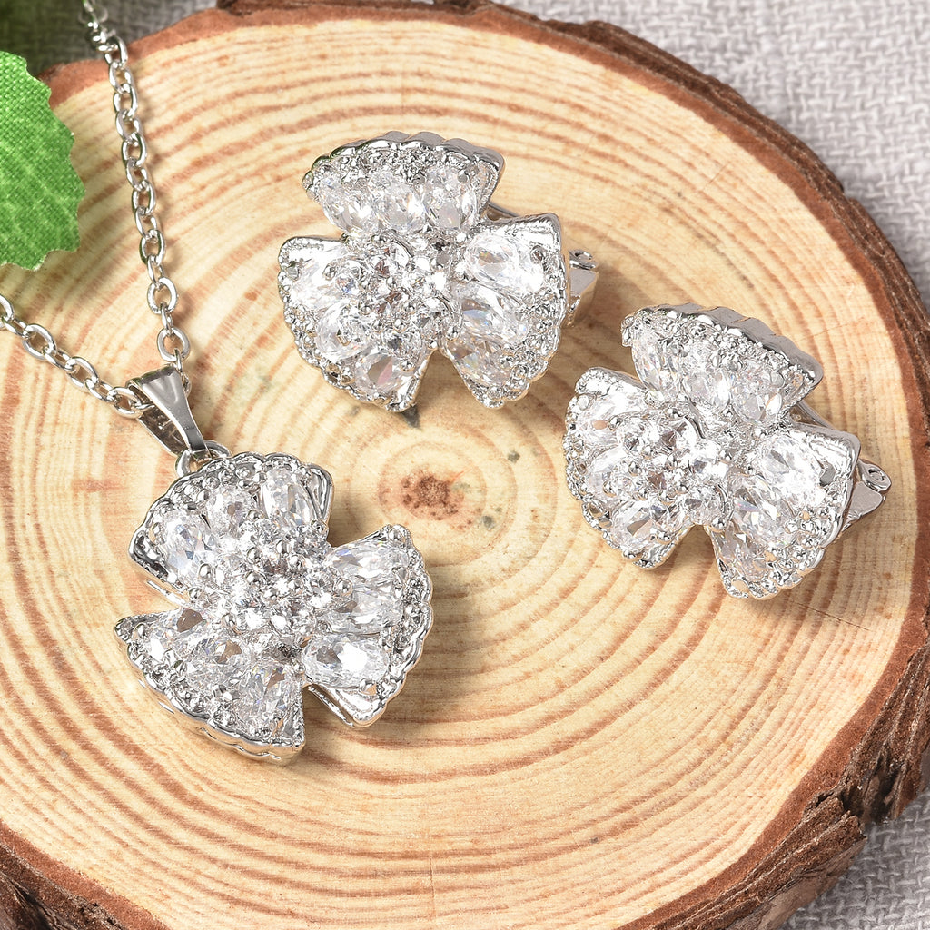 2er-Set Weißer Zirkonia Ohrringe und Anhänger mit Kette 40+5 cm Edelstahl, Rosefarben ca. 4,50 ct