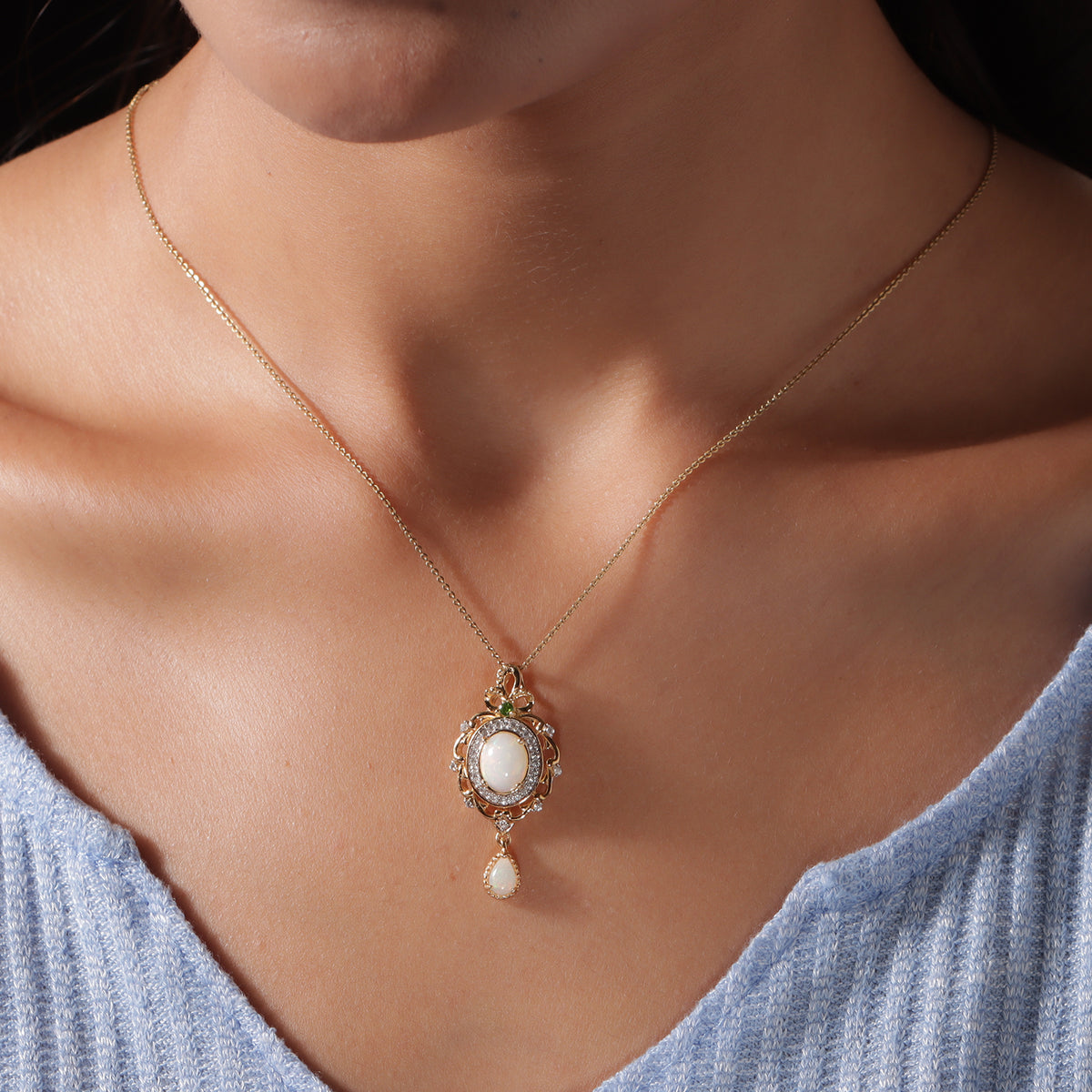 Natürlicher, äthiopischer Opal und mehrfarbiger Edelstein-Anhänger mit Kette, 50 cm, 925 Silber Gelbgold Vermeil ca. 2,02 ct
