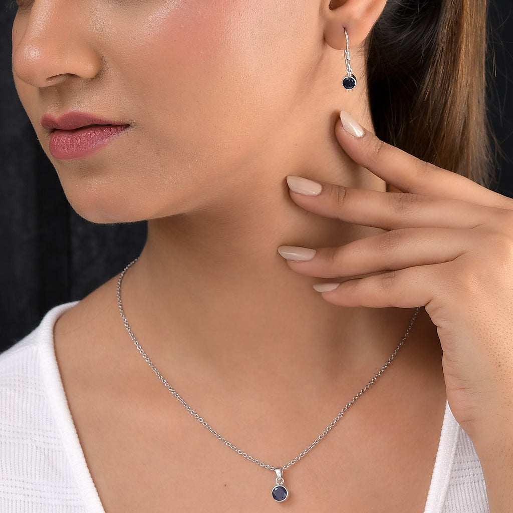 Masoala Saphir (Fissure gefüllt)-Anhänger und Ohrringe aus 925 Silber, mit Kette aus Edelstahl ca. 2,82 ct