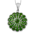 Natürlicher Chromdiopsid und floraler Zirkon-Anhänger mit Kette in Silber, 5,29 ct.