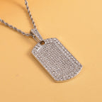 Rechteckiger Anhänger und Kette mit weißem Kristallbesatz, silberfarben 8.00 ct
