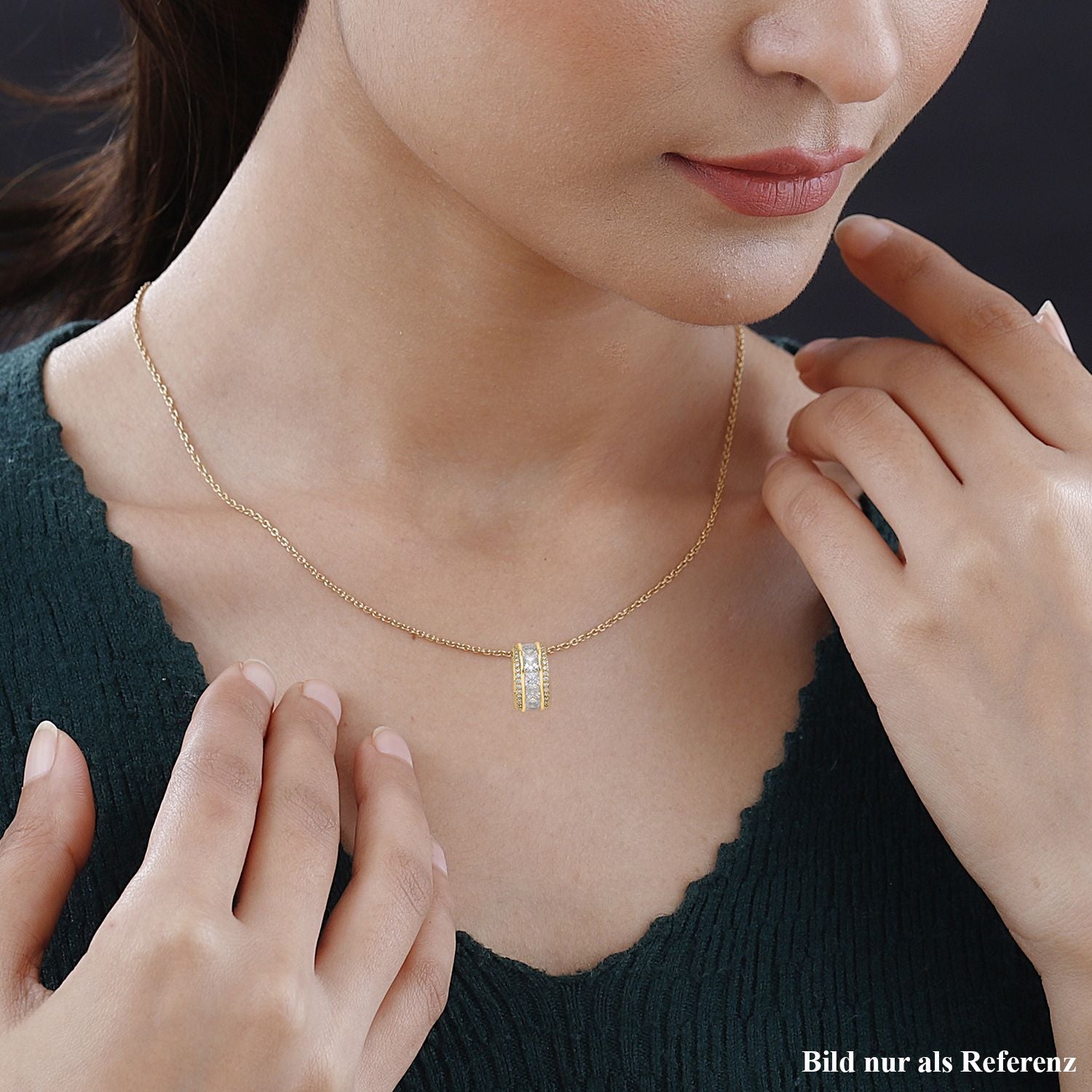 Weißer Zirkonia-Anhänger mit Kette, Messing, ca. 2.50 ct