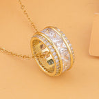 Weißer Zirkonia-Anhänger mit Kette, Messing, ca. 2.50 ct
