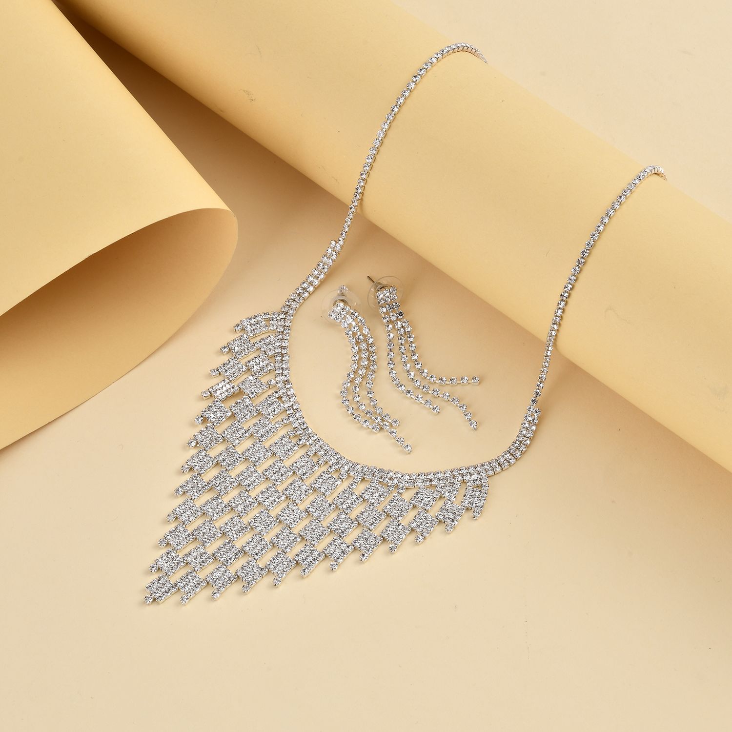 2er Set Weiße Kristall-Halskette mit Ohrringe im Schmuckset, Silberfarben