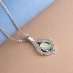 Natürlicher, äthiopischer Opal und weißer Zirkon-Anhänger mit Kette, 925 Silber platiniert ca. 0,69 ct
