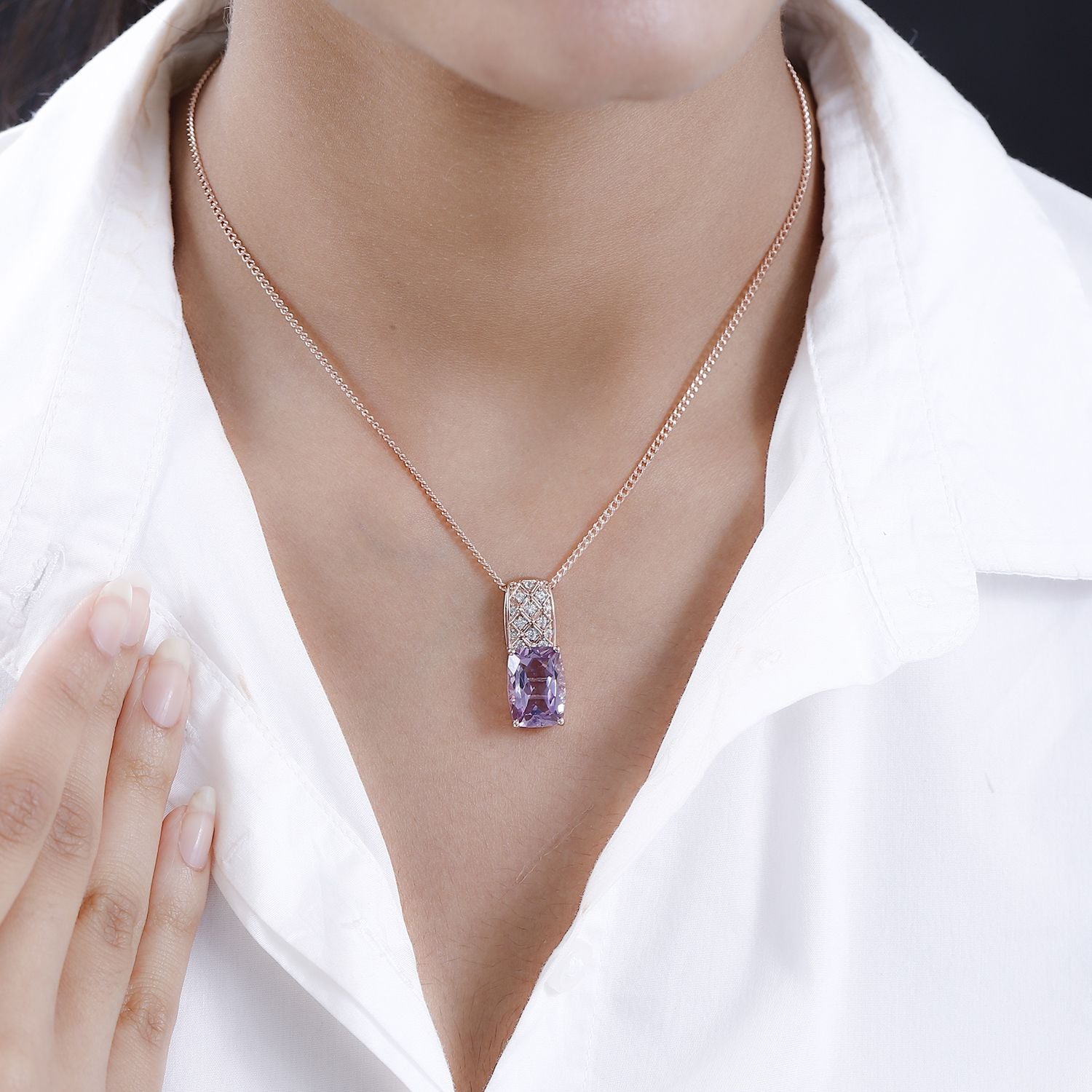 Rose De France Amethyst, weißer Zirkon Anhänger mit Kette, 925 Silber rosévergoldet, ca. 6.76 ct