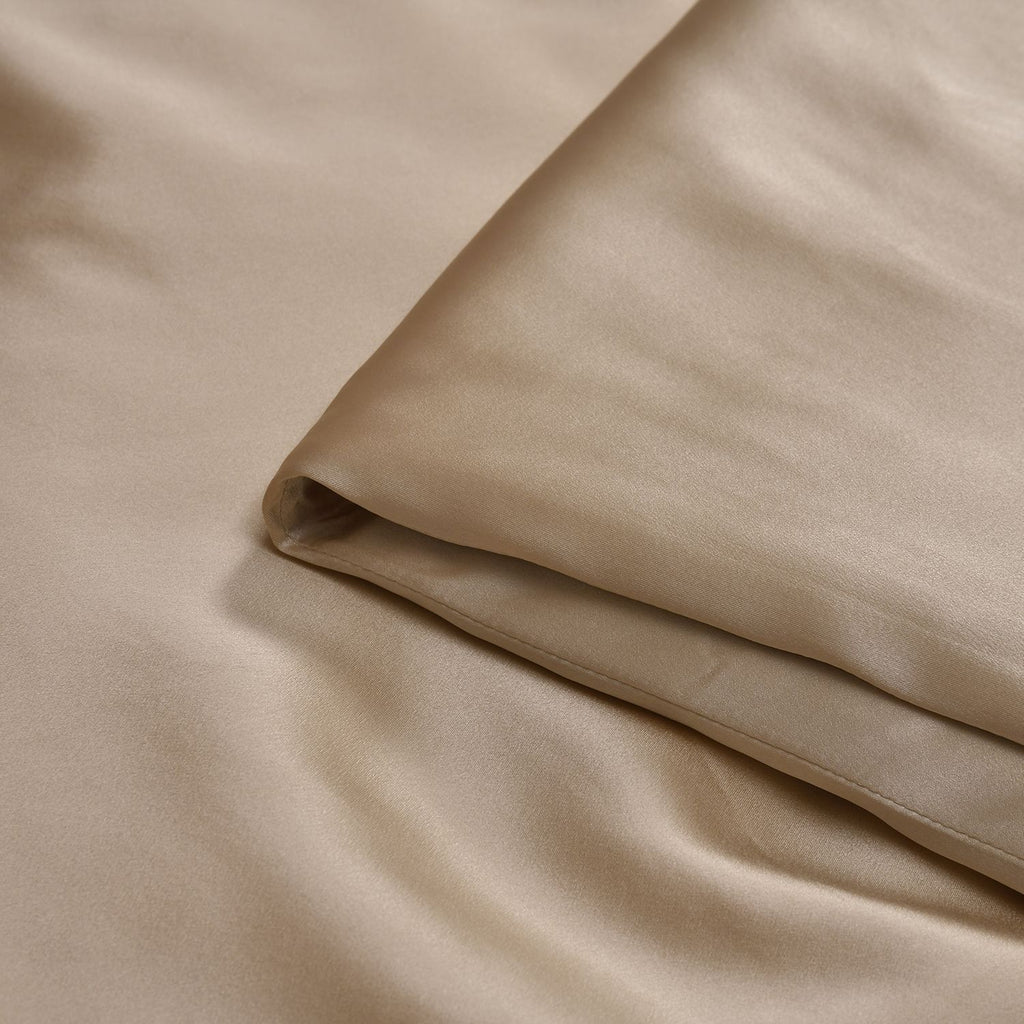 Serenity Night - 100% Maulbeerseide Sommerseidendecke mit Seidenfüllung Daunenkissen und Seidenkissenbezug Beige