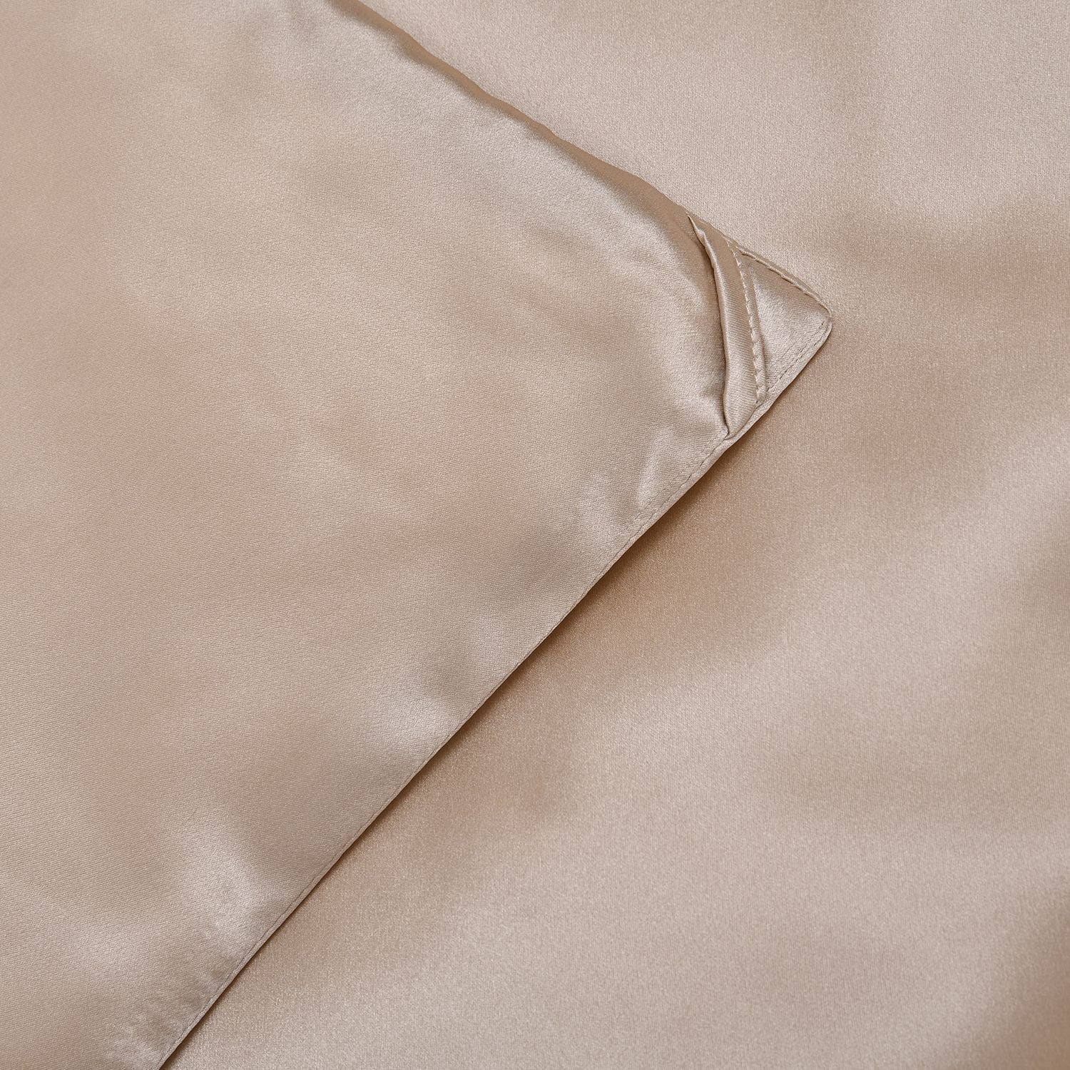 Serenity Night - 100% Maulbeerseide Sommerseidendecke mit Seidenfüllung Daunenkissen und Seidenkissenbezug Beige