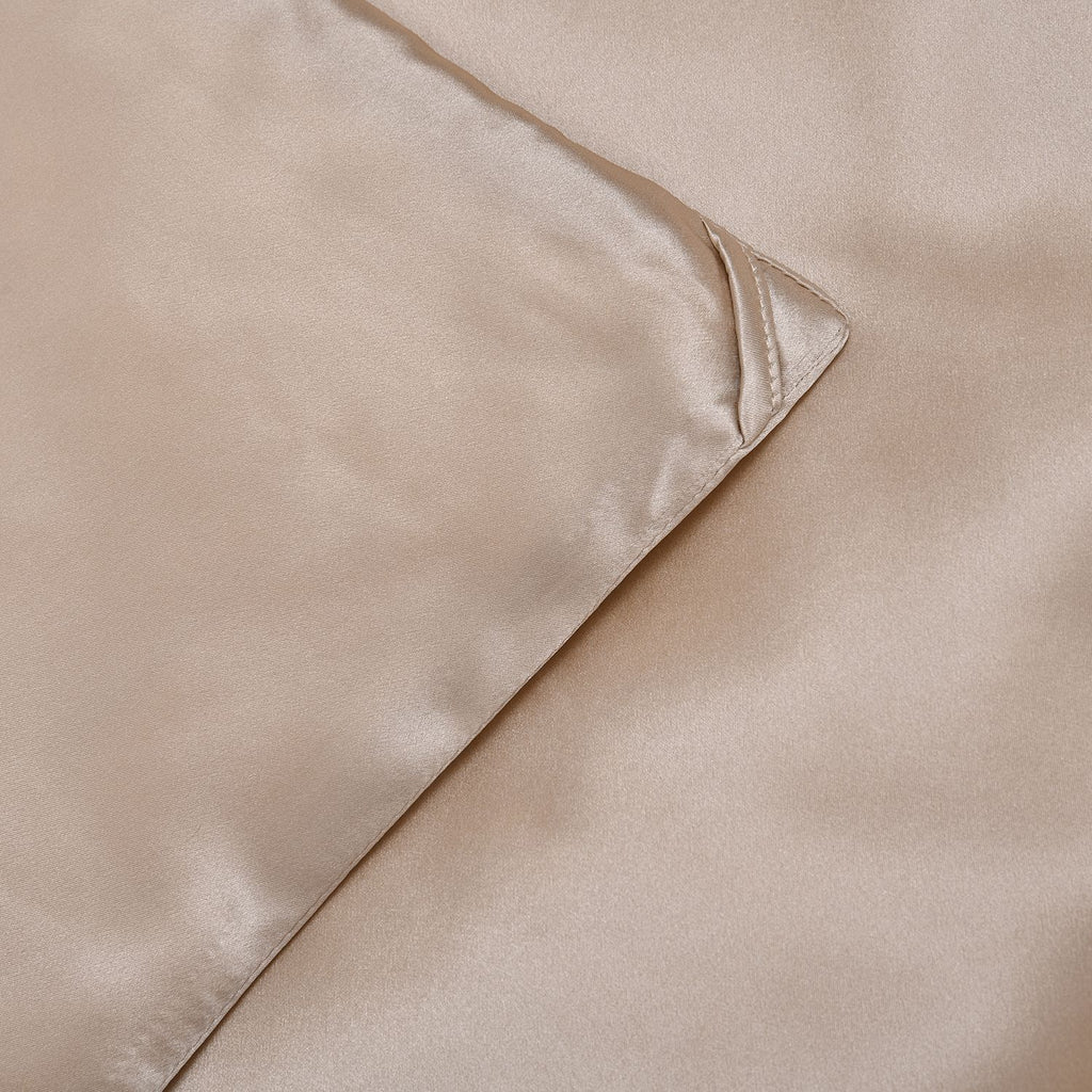 Serenity Night - 100% Maulbeerseide Sommerseidendecke mit Seidenfüllung Daunenkissen und Seidenkissenbezug Beige