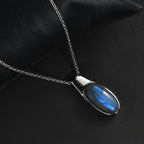 Blau