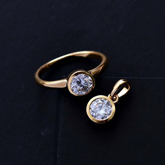 2er Set - Moissanit Ring und Anhänger, 925 Silber vergoldet (Größe 21.00) ca. 1.50 ct