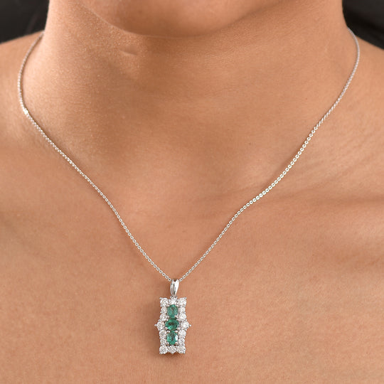 AAA Smaragd, Moissanit Schmuckset 925 Silber rhodiniert ca. 2,47 ct.