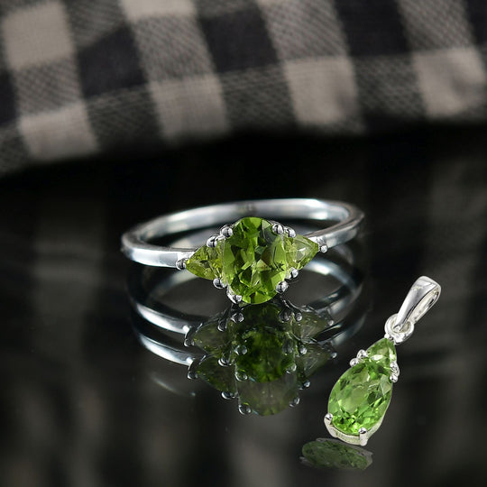 2er Set - Natürlicher Peridot Ring und Anhänger, Größe (18.00), 925 Silber ca. 2.24 ct