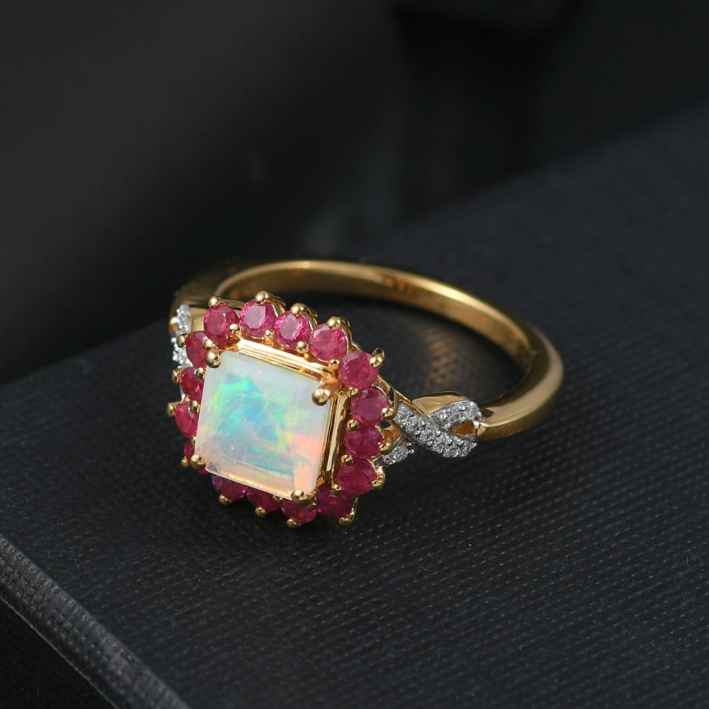 D'Joy äthiopisches Welo Opal, Niassa Rubin und Moissanit Schmuckset