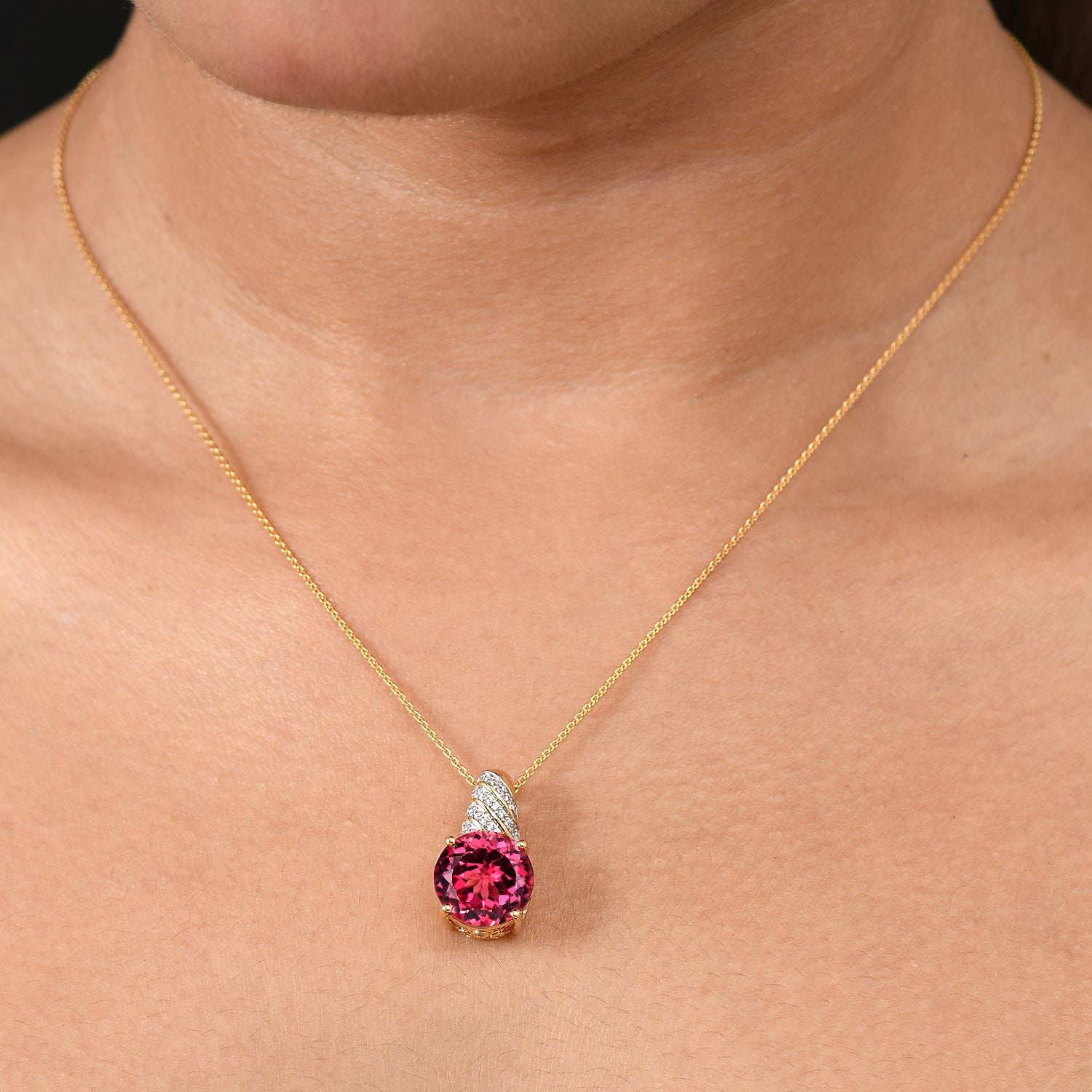 D joy Lab Created Padparadscha-Saphir, Weißer Zirkon Schmuckset 925 Silber 750 Gelbgold Vermeil ca. 9,21 ct.