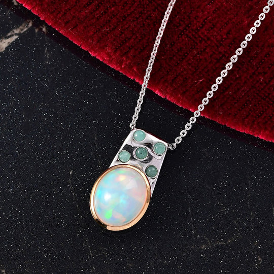 AA Natürlicher, äthiopischer Welo Opal, Smaragd Anhänger mit Kette, ca. 50 cm, 925 Silber rhodiniert ca. 2.89 ct