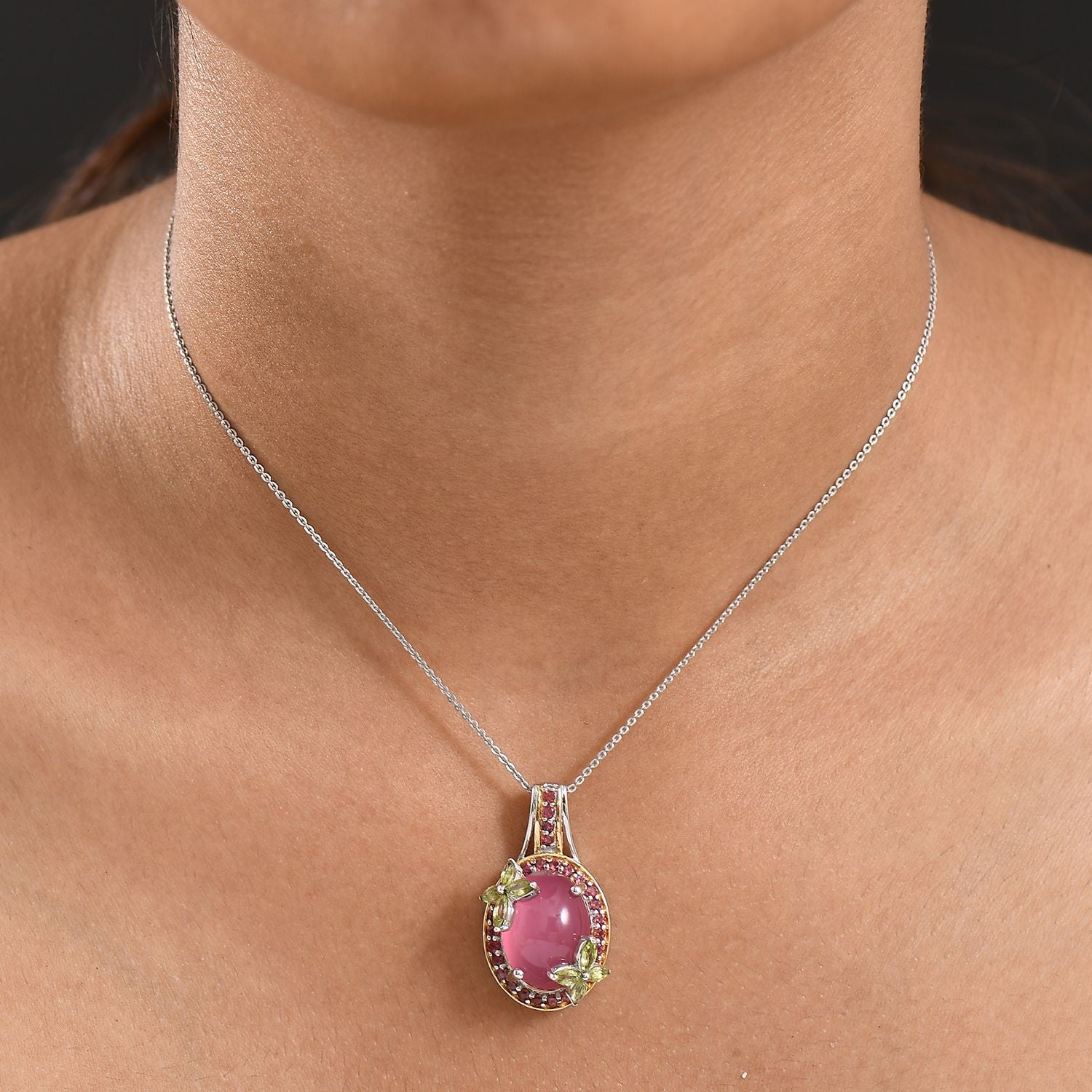 D'Joy Maulbeer Mondstein, Peridot Anhänger mit Kette, ca. 50 cm, 925 Silber Rhodiniert und 750 Gelbgold Vermeil ca. 12.03 ct