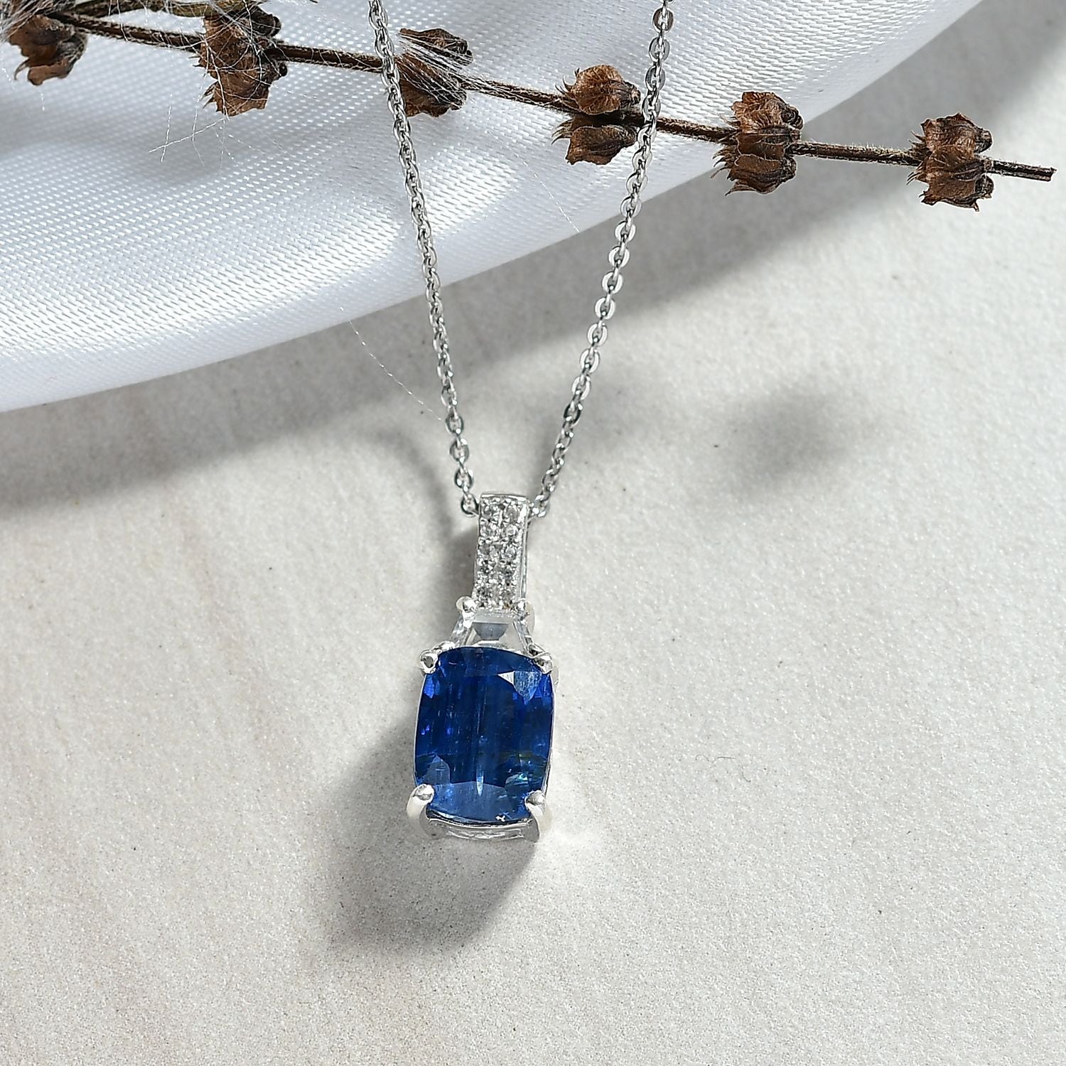 D'Joy AA Natürlicher Kaschmir-Kyanit, Weißer Zirkon Schmuckset ca. 50 cm 925 Silber rhodiniert ca. 3.17 ct