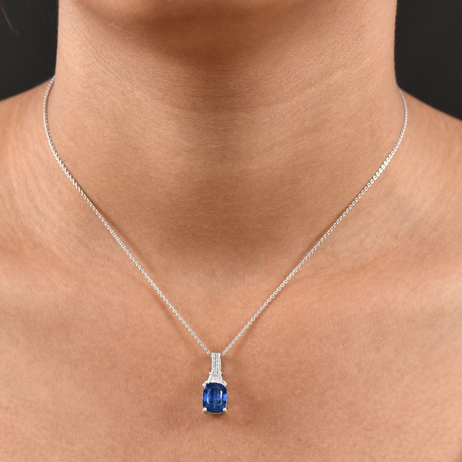 D'Joy AA Natürlicher Kaschmir-Kyanit, Weißer Zirkon Schmuckset ca. 50 cm 925 Silber rhodiniert ca. 3.17 ct