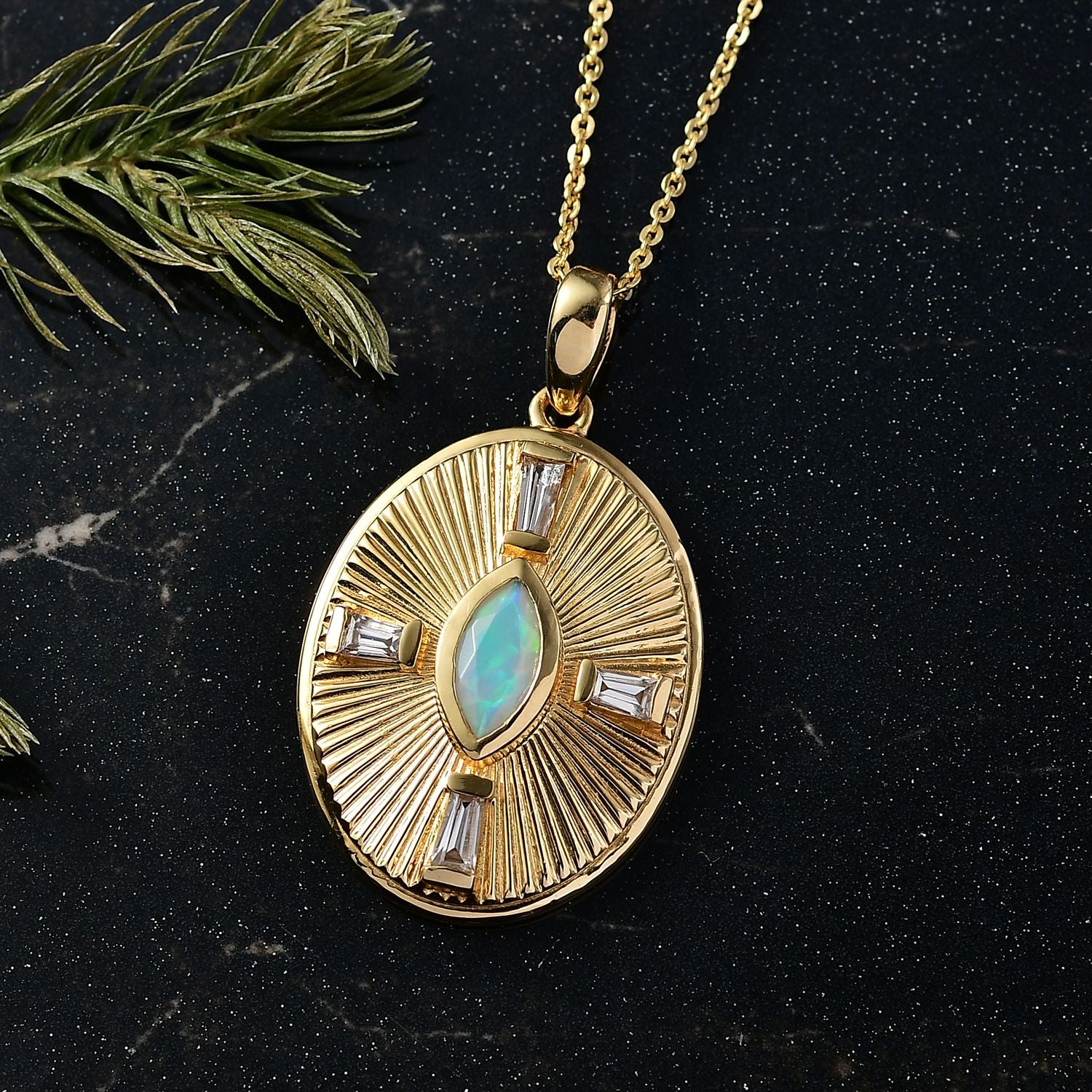 D'Joy AA Natürlicher, äthiopischer Welo Opal, Weißer Zirkon Schmuckset ca. 50 cm 925 Silber 750 Gelbgold Vermeil ca. 0.80 ct