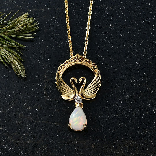 D'Joy AA Natürlicher, äthiopischer Welo Opal, Weißer Zirkon Schmuckset ca. 50 cm 925 Silber 750 Gelb Vergoldet ca. 0.55 ct
