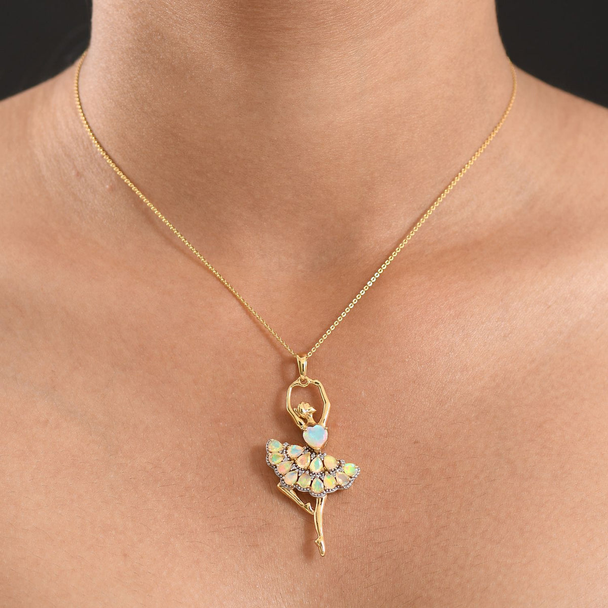 D'Joy AA Natürlicher, äthiopischer Welo Opal Schmuckset ca. 50 cm 925 Silber 750 Gelbgold Vermeil ca. 4.28 ct