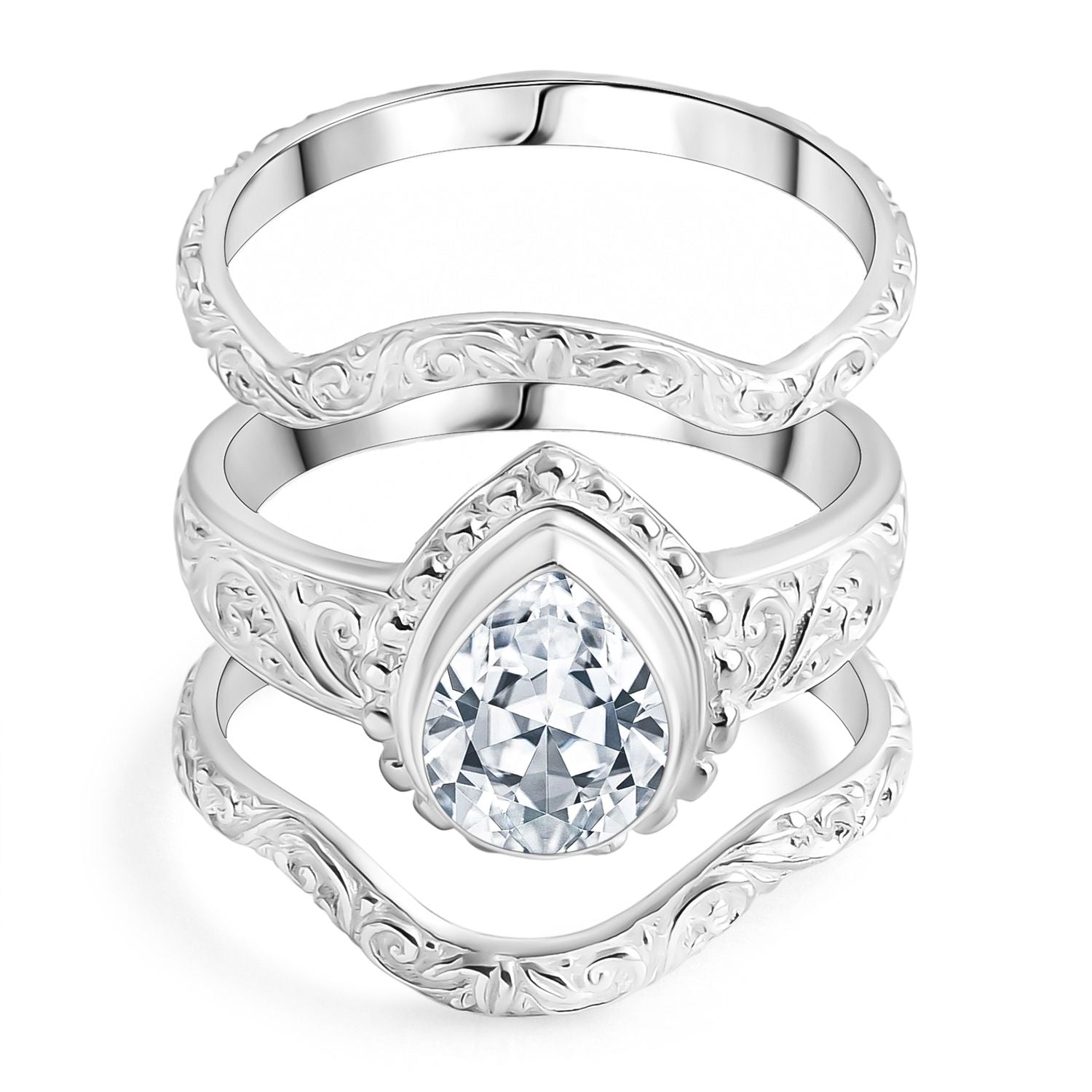 D'Joy Royal Bali Tropfenschliff Moissanit Ringe und Anhänger in 925 Silber