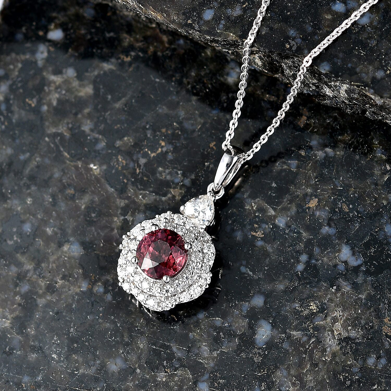 D'Joy AA Himbeer Zirkon, Moissanit AGI zertifiziert Schmuckset ca. 50 cm 925 Silber Rhodiniert ca. 2,65 ct.