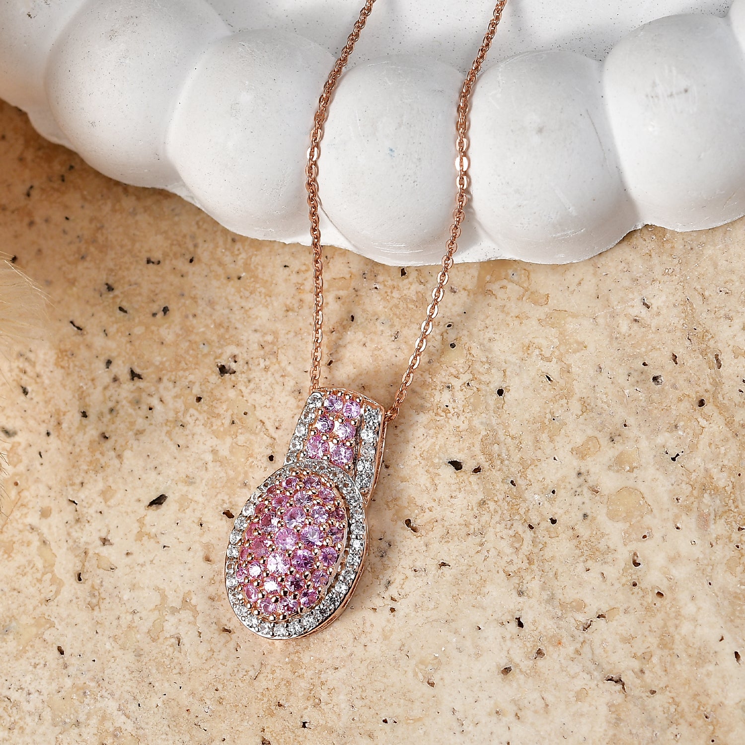 D'Joy Rosa Saphir und Zirkon Anhänger mit 50cm Kette, 925 Silber 750 Roségold Vermeil - 1,51 ct.