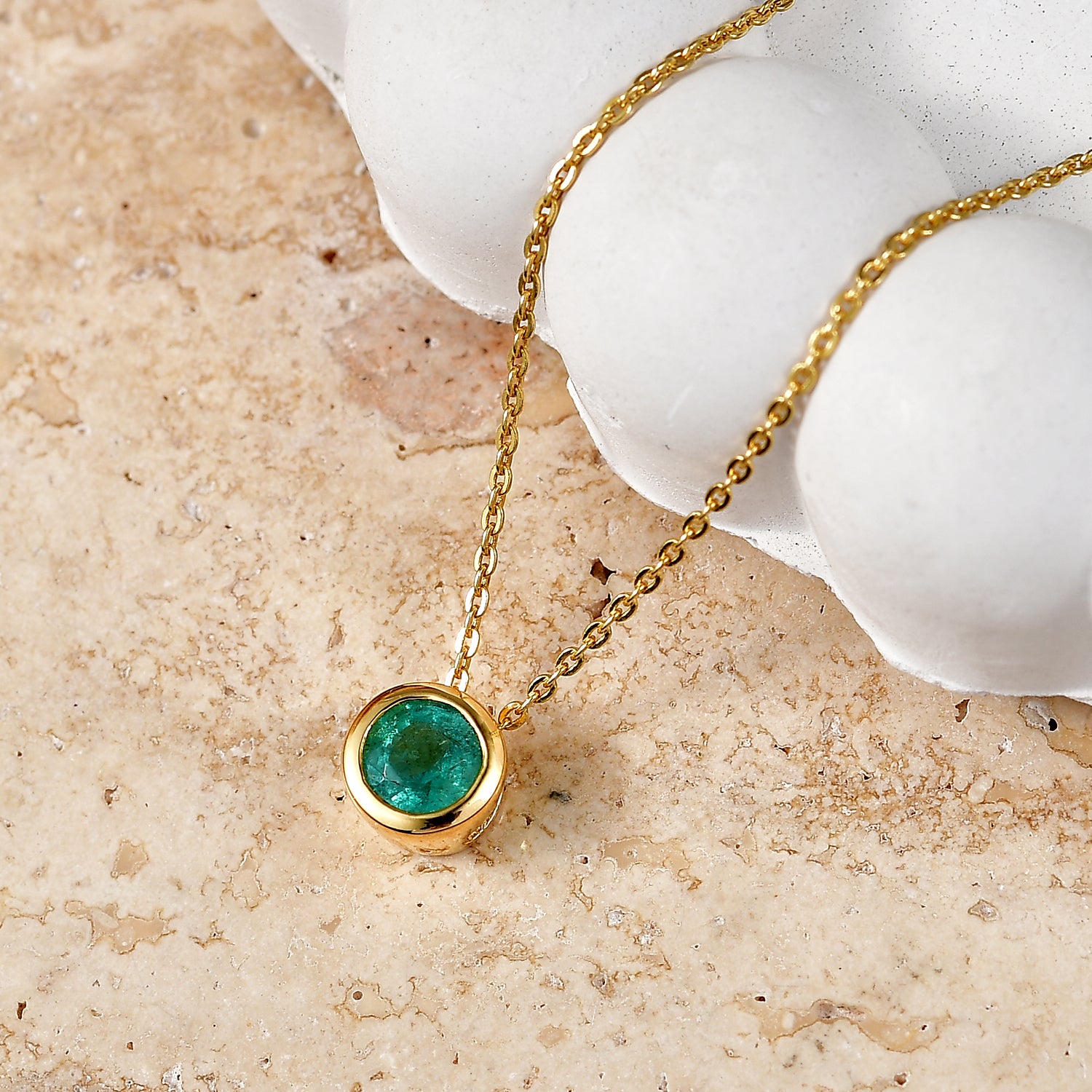 D'Joy AAA Kagem Sambischer Smaragd Schmuckset ca. 50 cm 925 Silber 750 Gelbgold vermeil ca. 0.43 ct