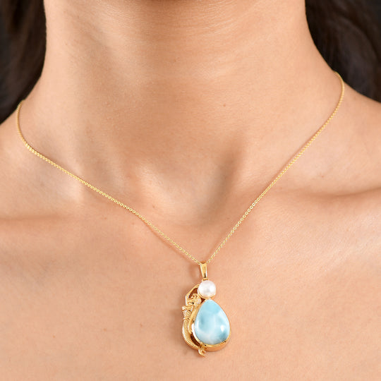 D'Joy AA Larimar, Süßwasser Perle (6mm) Anhänger mit Kette, ca. 50 cm 925 Silber 750 Gelbgold vermeil 14.27 ct