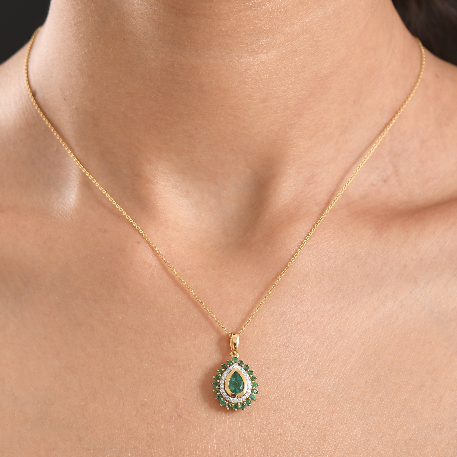 D'Joy AAA Kagem Sambischer Smaragd Schmuckset ca. 50 cm 925 Silber 750 Gelbgold vermeil ca. 1.12 ct
