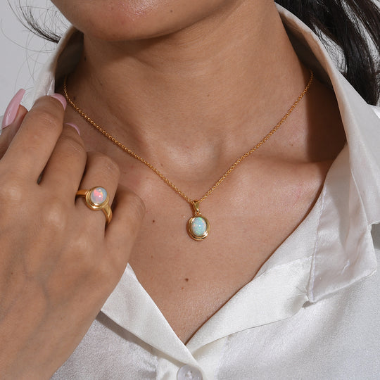 EverTrue AA natürliches, äthiopisches Welo Opal Schmuckset, Edelstahl und Bronze mit Gelbgold E-Beschichtung - 2,50 ct.