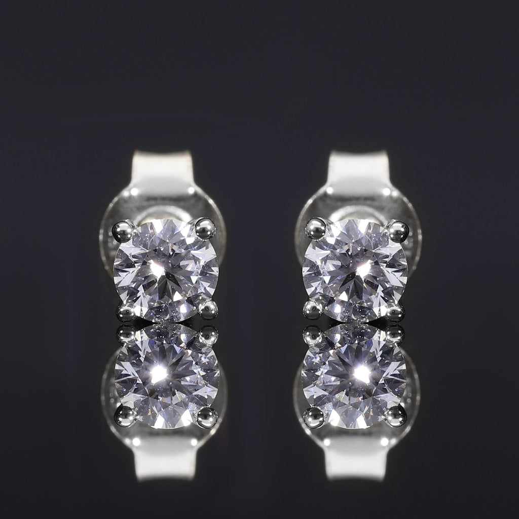 Luxuriant Diamond Duo: Labor Diamant Ring & Ohrringe in rhodiniertem Silber