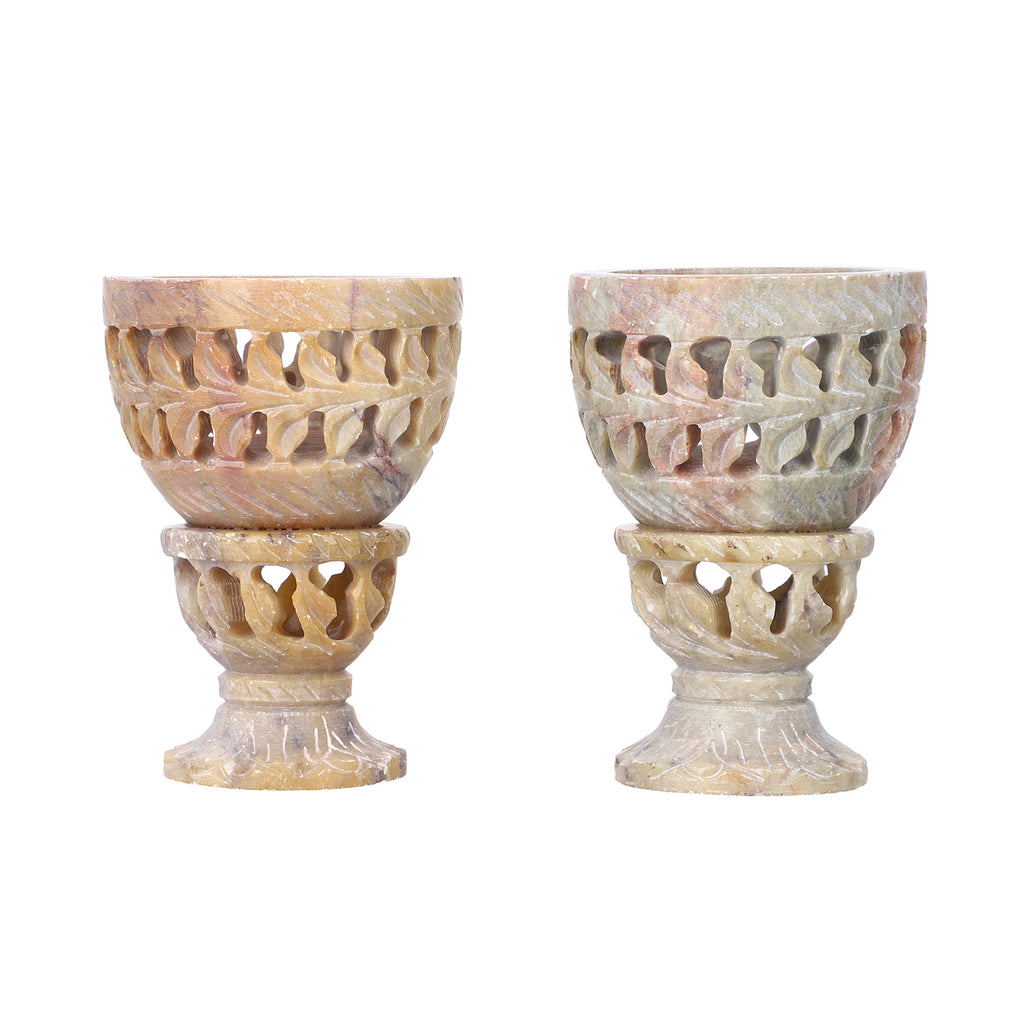 NAKKASHI handgeschnitzter Speckstein Eierbecher, Geometrisches Design, 2 teilig