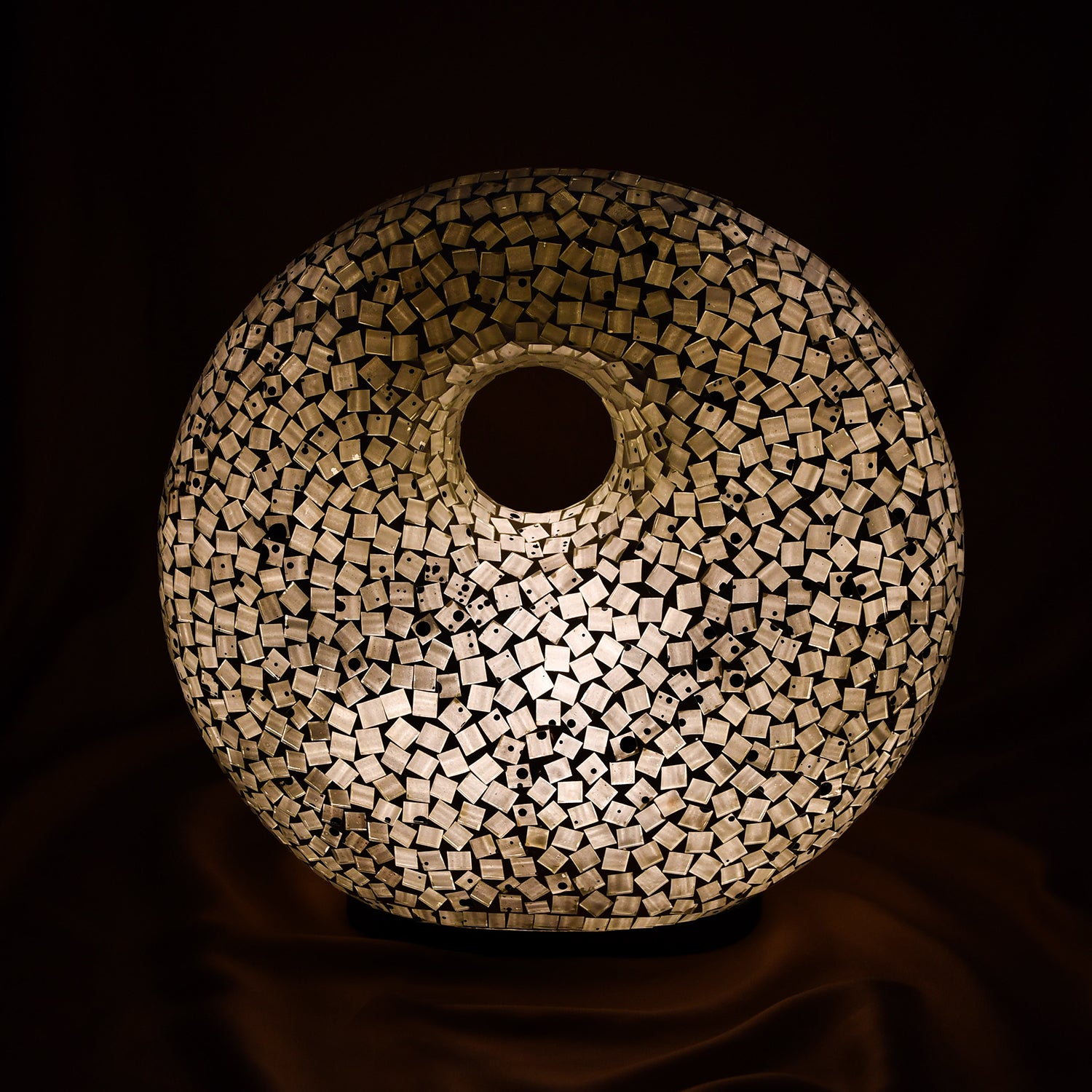 Mosaik Glas Lampe in Donut Form, Weiß