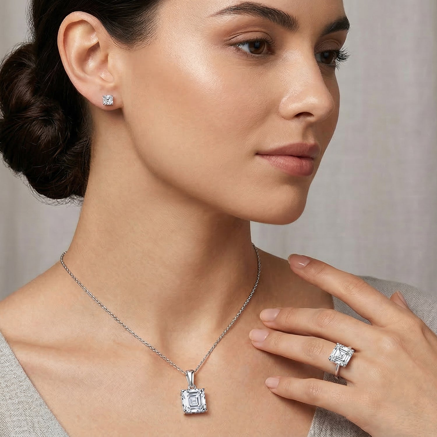 D'Joy Moissanit Ring, Anhänger mit 50cm Kette und Ohrstecker
