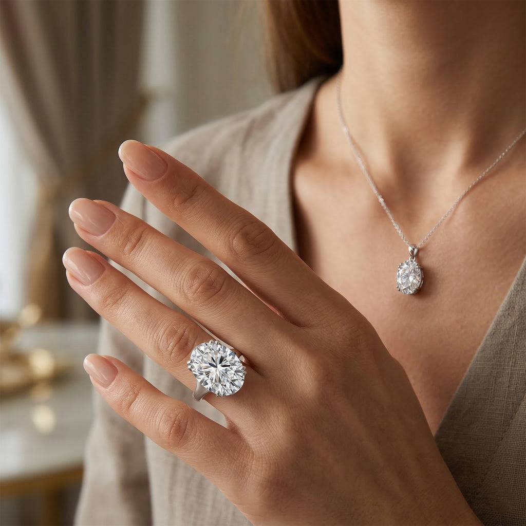 D'Joy Moissanit Ring und Anhänger mit 45 cm langer Kette
