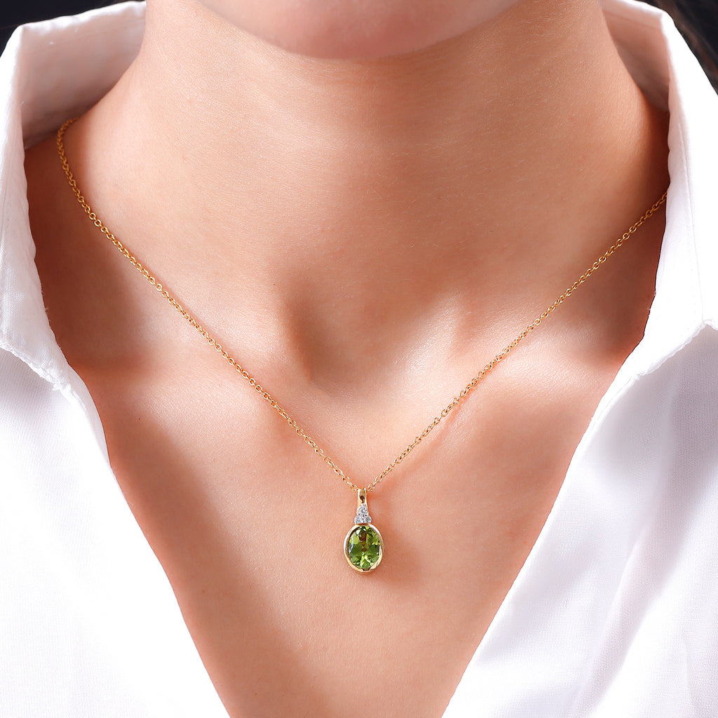 Natürlicher Peridot und weißer Zirkon-Anhänger, 925 Silber vergoldet ca. 1,86 ct