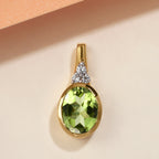Natürlicher Peridot und weißer Zirkon-Anhänger, 925 Silber vergoldet ca. 1,86 ct